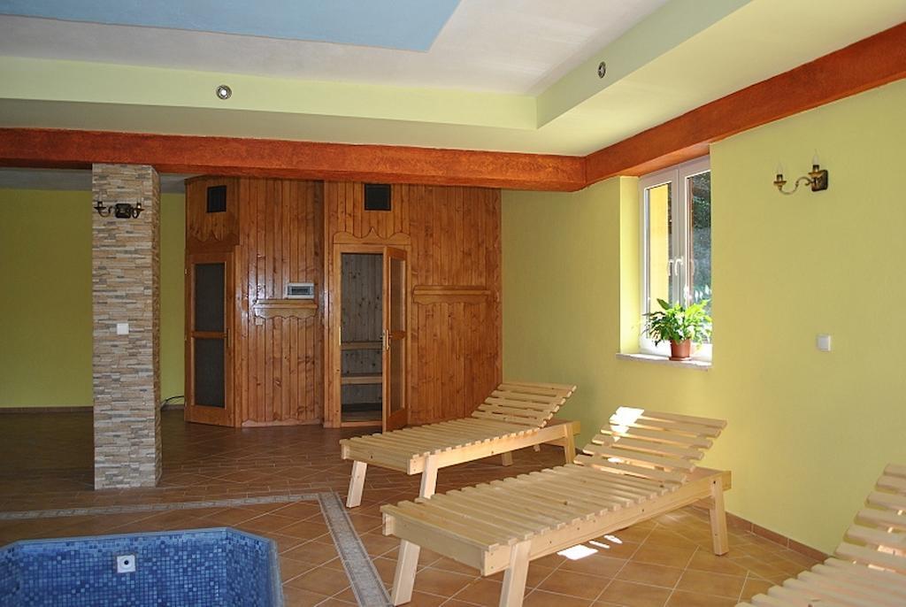 Penzion Ustie Trstena Exterior photo